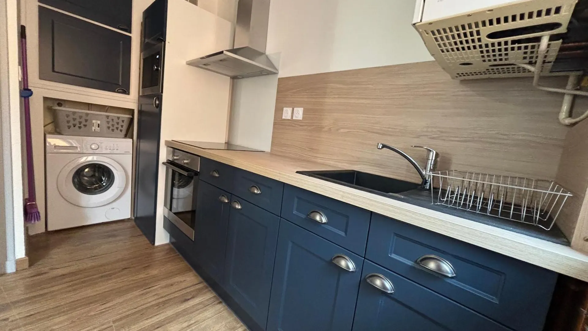 Appartement 6 Personnes - Lit King Size - Balneo - Wifi Le Puy-en-Velay Apartment